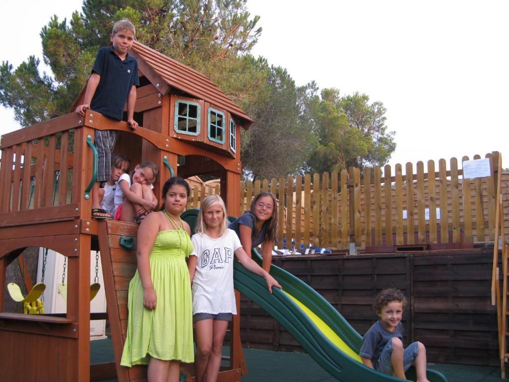 Parc Residentiel Les Hauts De Baldy Agde Exterior photo